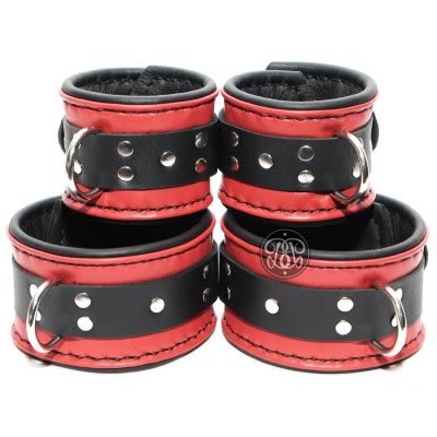 Red Classic Kink Leather Bondage Cuff Set