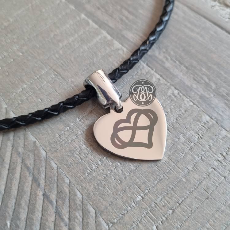 PENDANTS DAY COLLARS