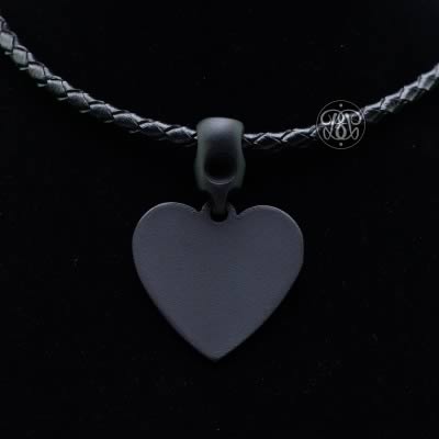 Heart Day Collar Pendant - Black