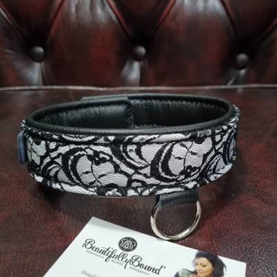Leather and Lace Submissive Collar