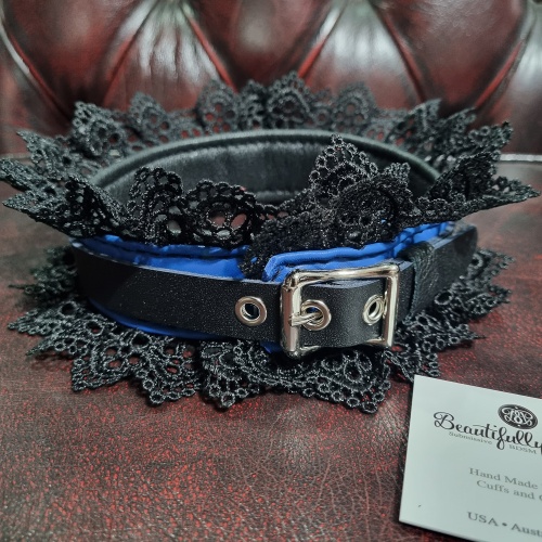 Gothic Moon Submissive Collar