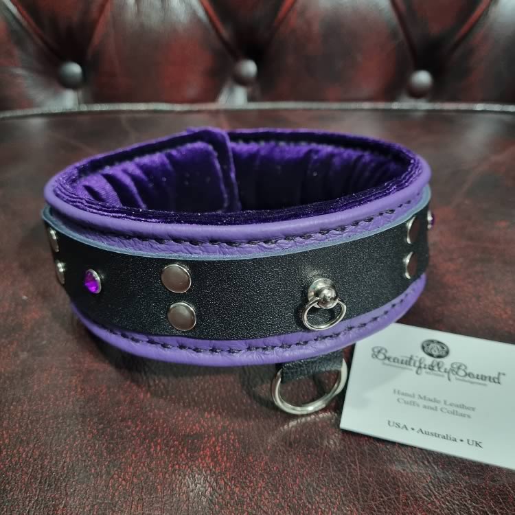 Velvet Wonderland Submissive Collar