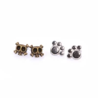 Skull and Paw Rivets